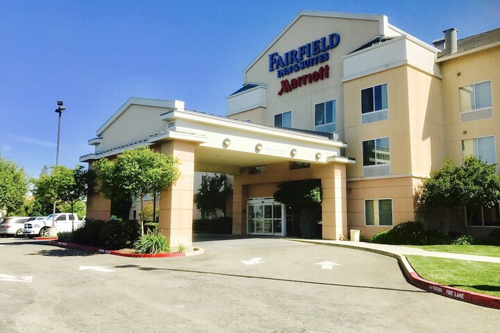 Hotel 2 of 29