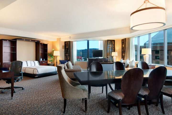 Hilton Anatole