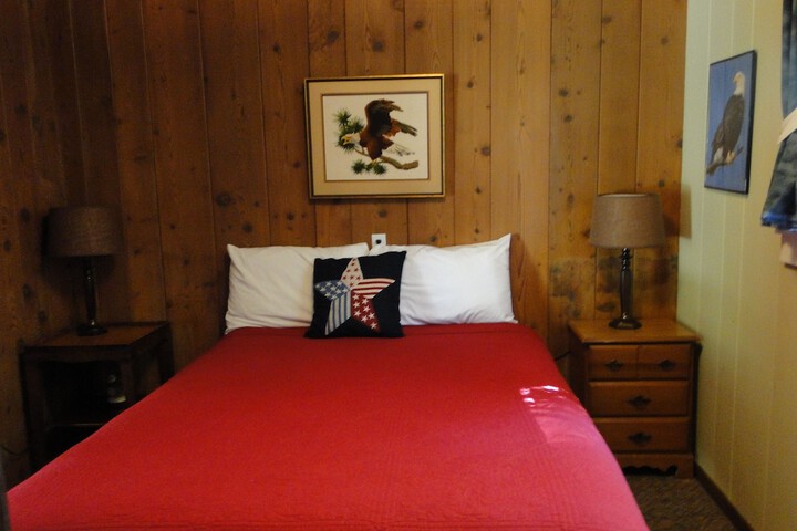 Room 32 of 41