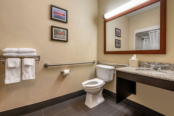 Room 19 of 28