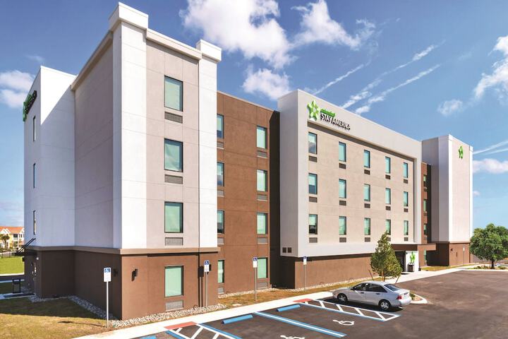 Hotel 3 of 70