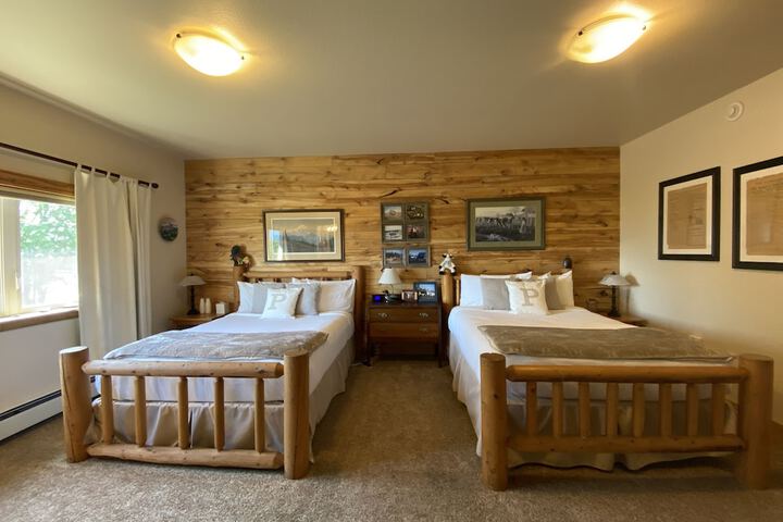Pioneer Ridge B & B Inn