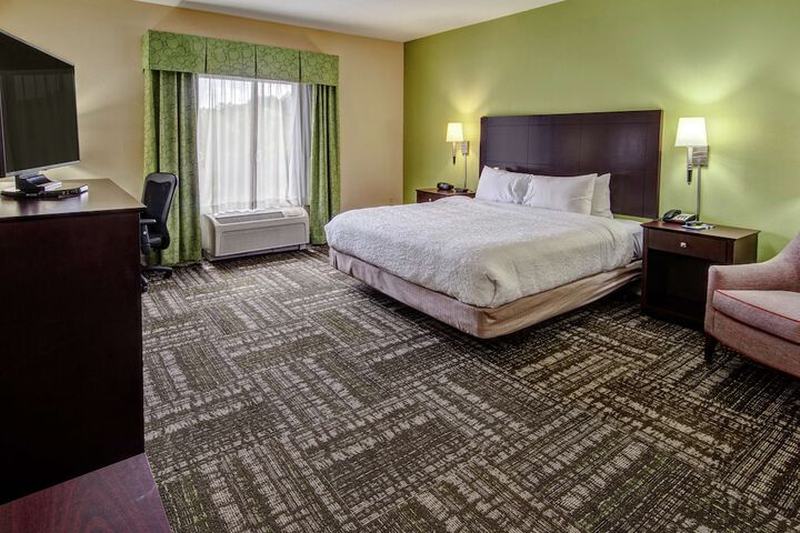 Room 13 of 24