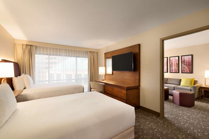 Room 20 of 79
