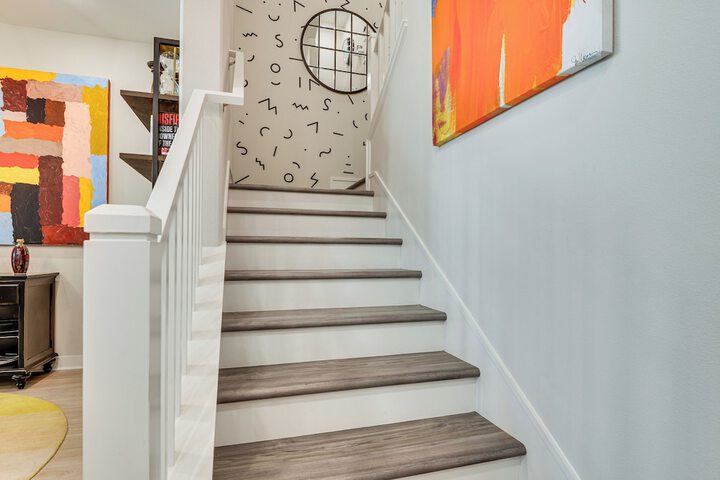 12 Mi to Dtla! Multi-level Charmer w / Pool Access