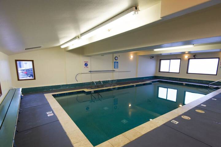 Pool 8 of 127