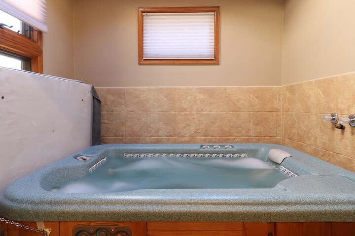 Spa 214 of 261