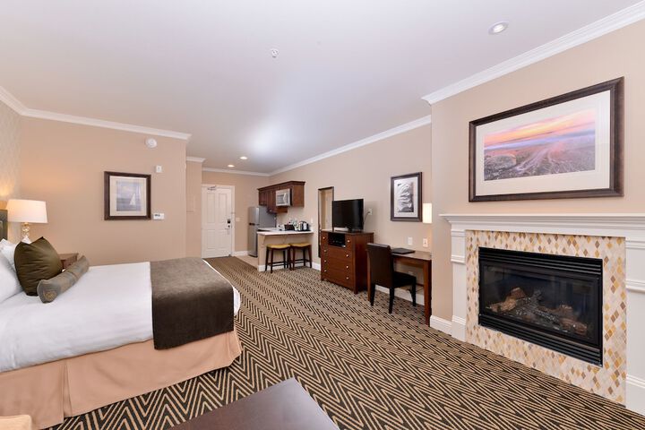 Majestic Inn & Spa