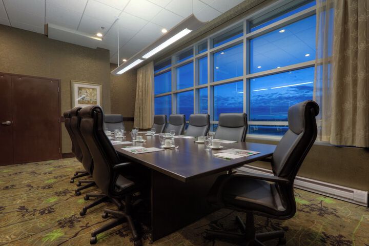 Holiday Inn Hotel & Suites Saskatoon Downtown by IHG