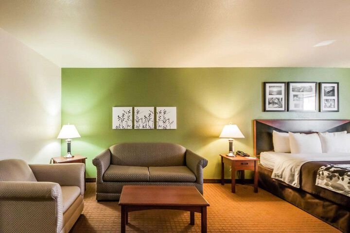 Sleep Inn & Suites Shamrock