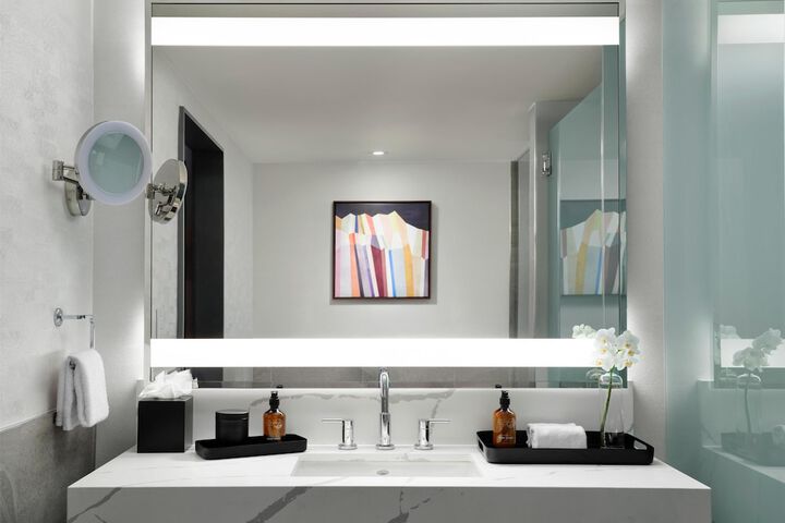 Hotel Alpenrock Breckenridge Curio Collection by Hilton