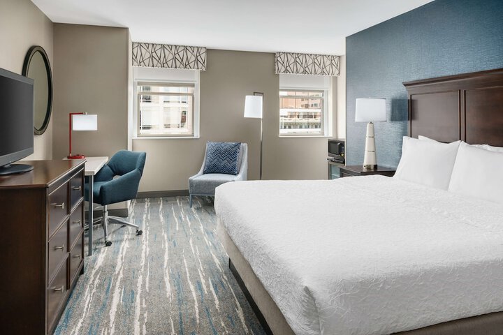 Room 21 of 35