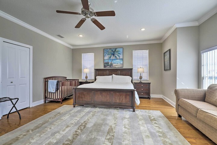 Waterfront Gem w / Pool & Dock in Apollo Beach