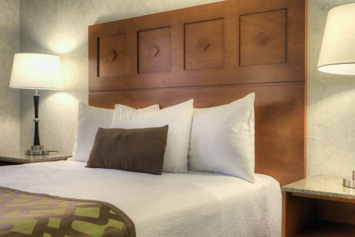 Room 34 of 49