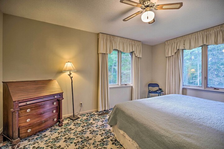 Chickamauga Lake Vacation Rental w / Boat Dock!