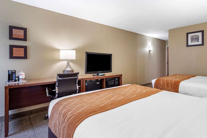 Room 18 of 28