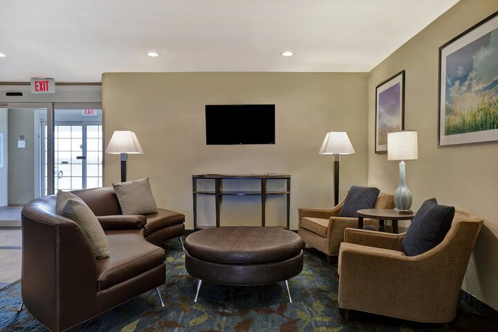 Candlewood Suites Indianapolis - South by IHG