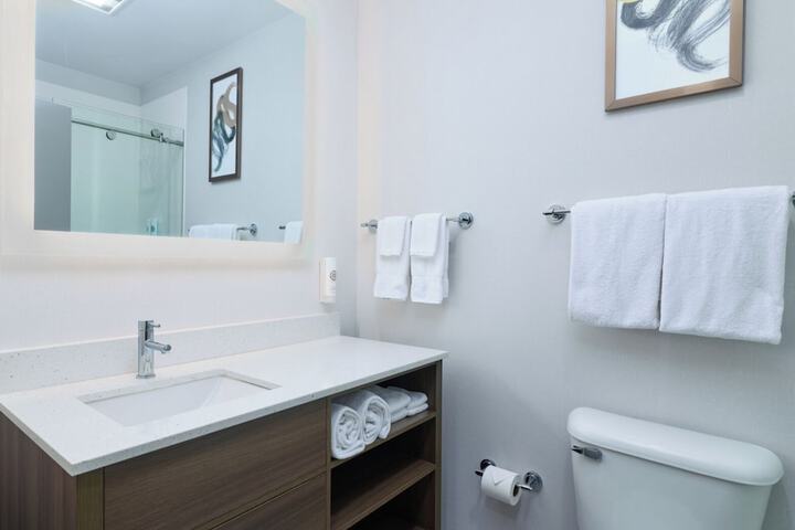 Comfort Suites Springfield-Eugene