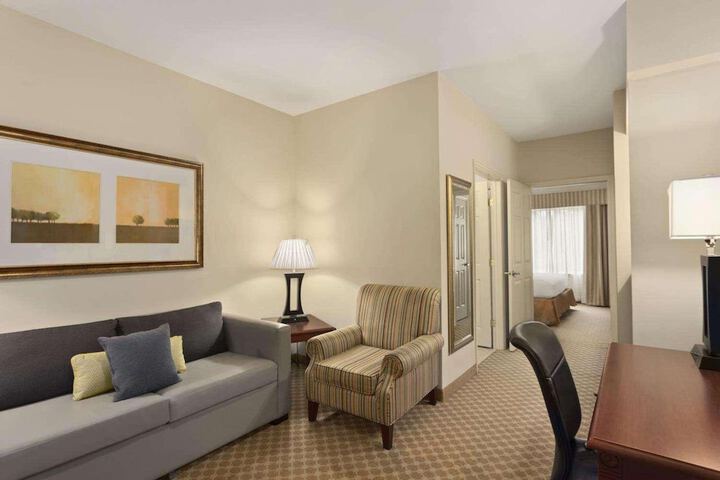 Country Inn & Suites by Radisson Saraland, AL