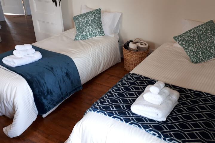 Room 20 of 37