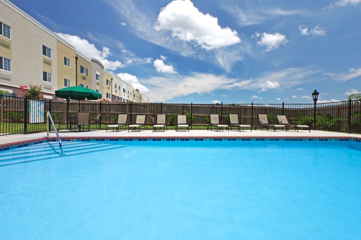 Pool 7 of 55