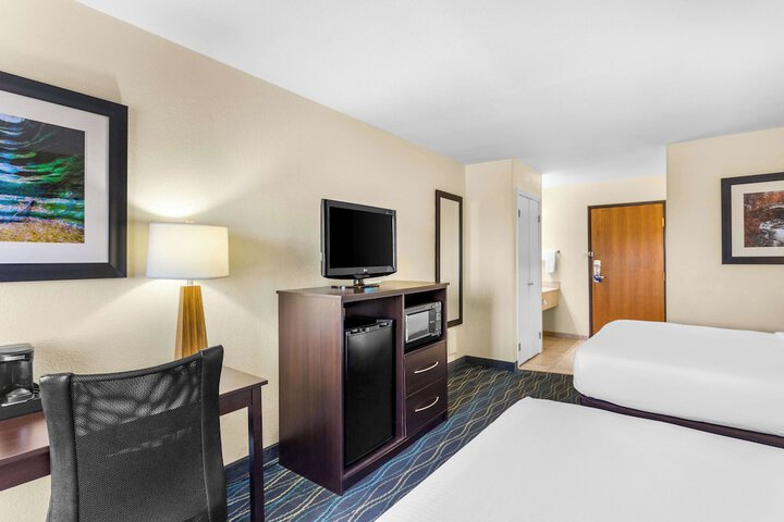 Best Western Oglesby Inn