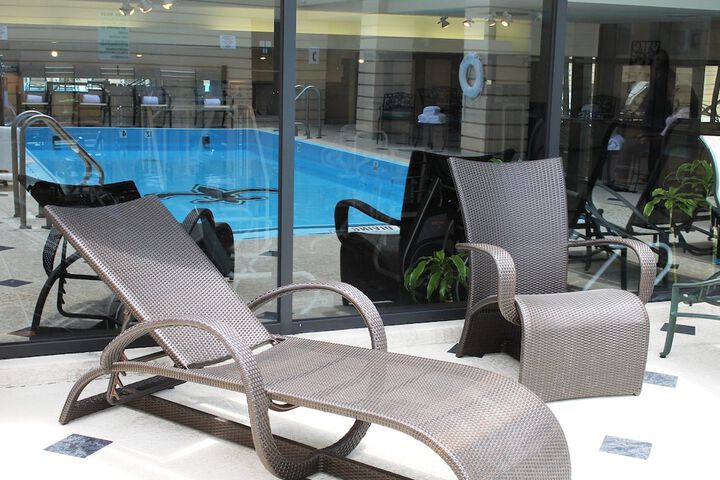Pool 15 of 84