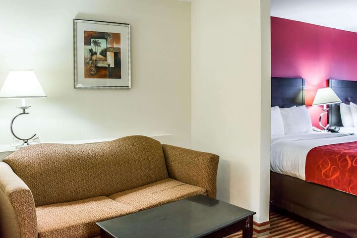 Room 19 of 36