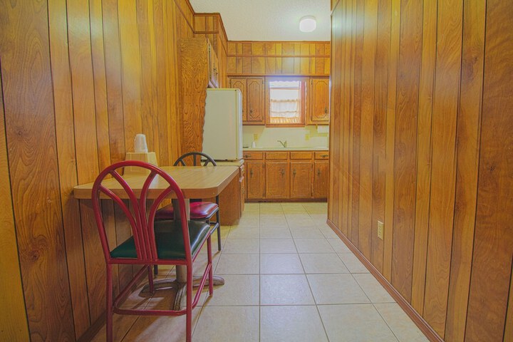 Room 87 of 92