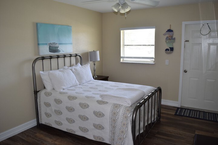 Room 34 of 51
