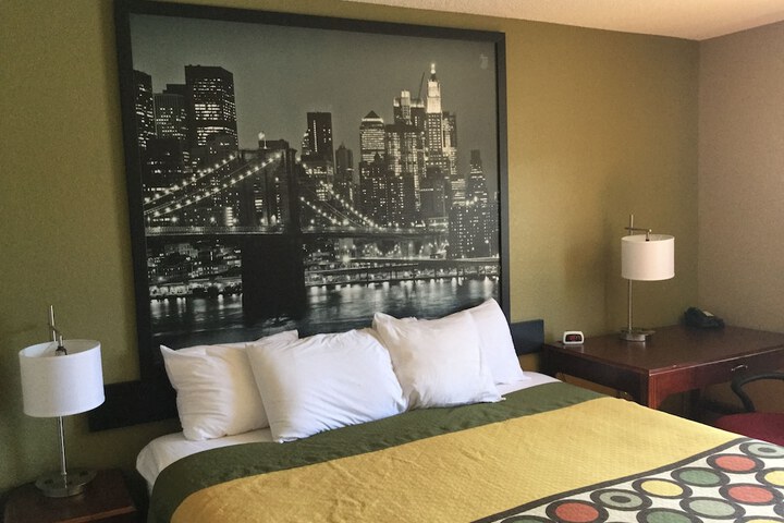 Room 44 of 53