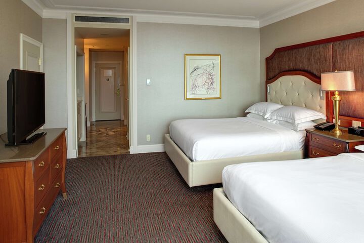 Room 60 of 165