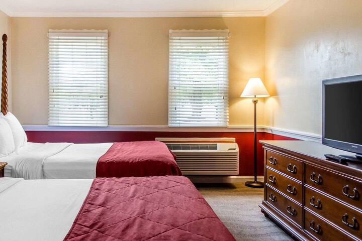 Clarion Inn Strasburg - Lancaster