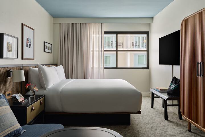 Room 25 of 55