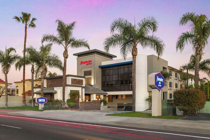 Hampton Inn by Hilton Costa Mesa Newport Beach