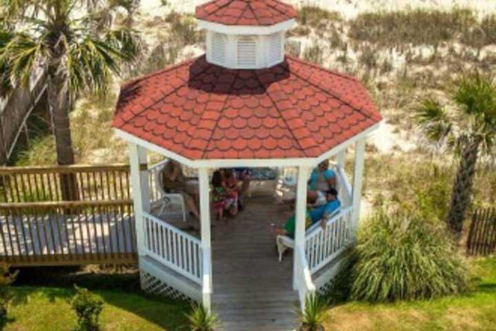 The Islander Inn