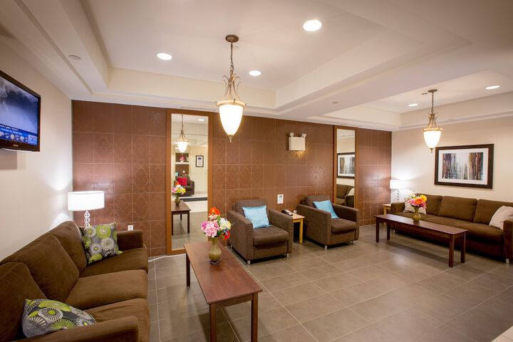 Hotel 4 of 68