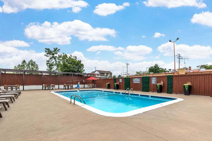 Pool 3 of 40