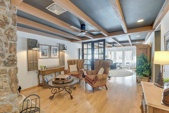 Game Room Media Room & Pool: Luxe Villa in Craig!