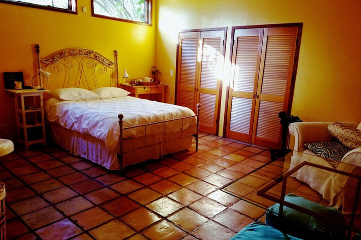Room 26 of 54