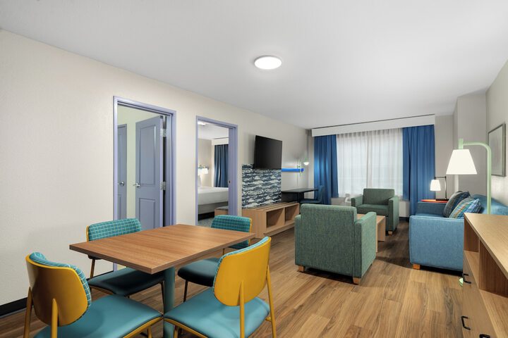 Garner Hotel Madison Huntsville Airport by IHG