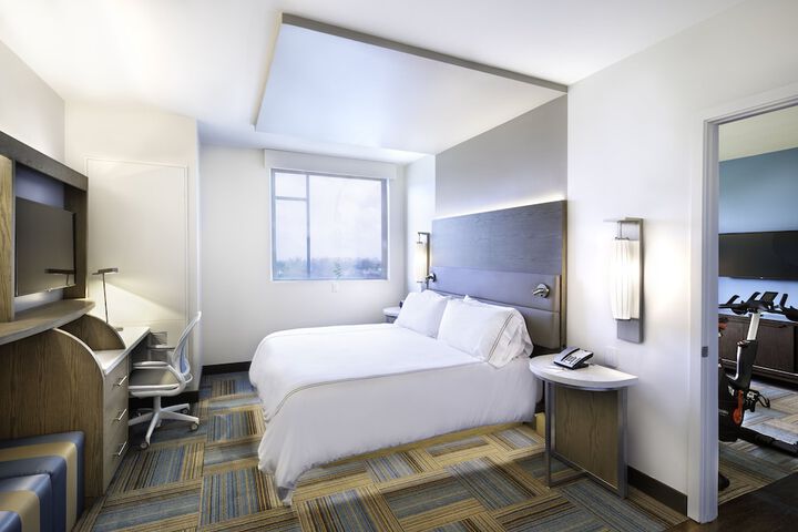 Room 74 of 111
