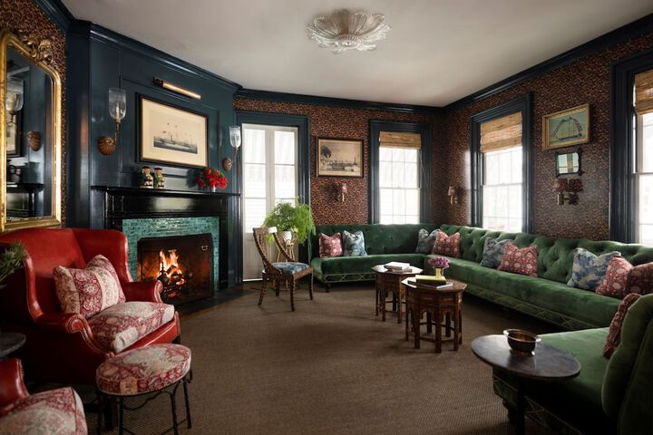 Virginia Hotel