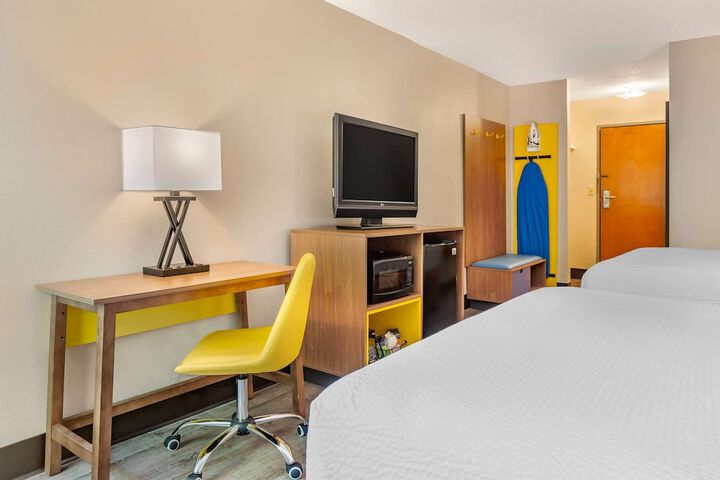Room 16 of 69