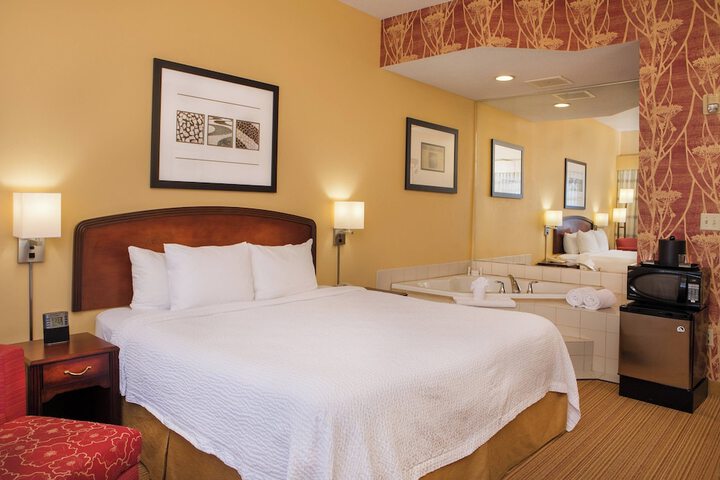 Courtyard by Marriott Hartford Manchester