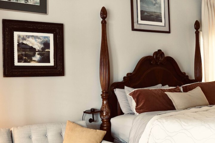 Blue Ridge Inn Bed & Breakfast