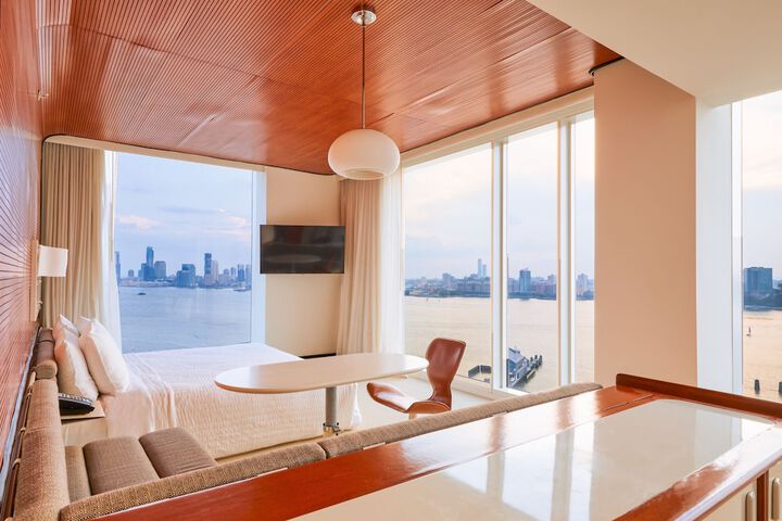 Room 63 of 110