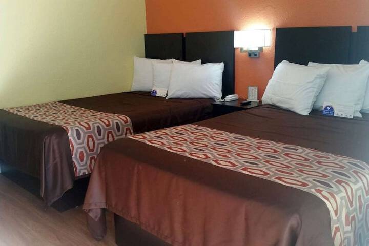 Room 21 of 54