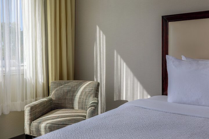 Holiday Inn Hotel & Suites Boston - Peabody by IHG