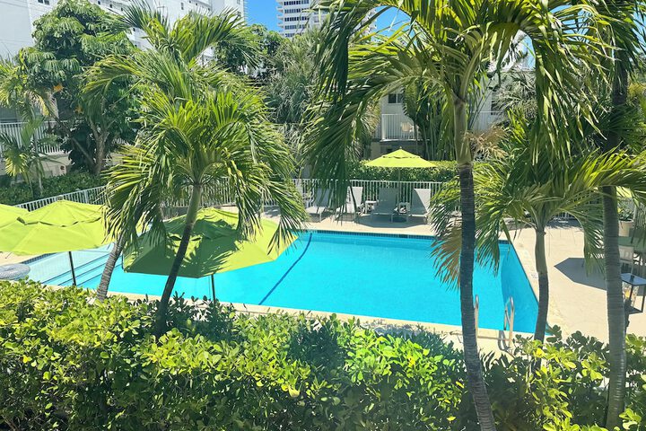 Hotel 6 of 17